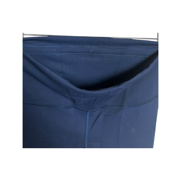 Lululemon Women’s Align Crop Navy Leggings *Dimensions In Pictures* - Picture 3 of 6